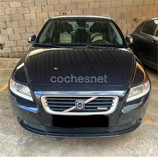 VOLVO S40