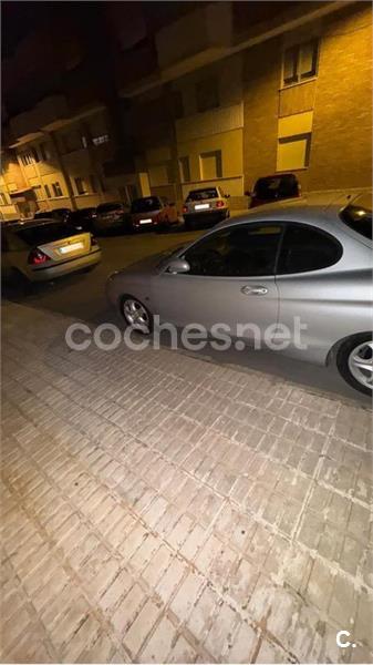 HYUNDAI Coupe