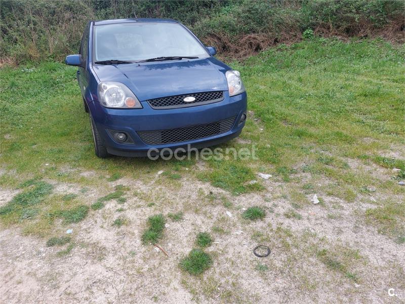 FORD Fiesta 1.4 Futura