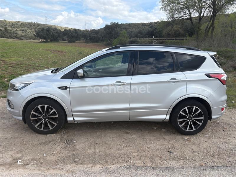FORD Kuga 2.0 TDCi 4x2 STLine