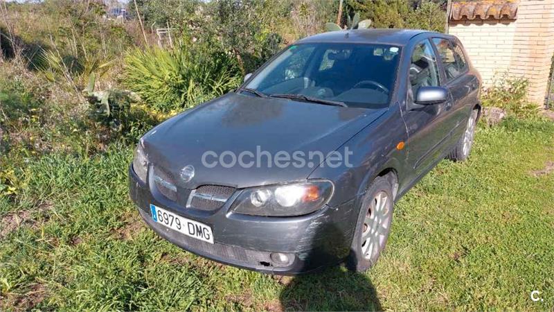 NISSAN Almera
