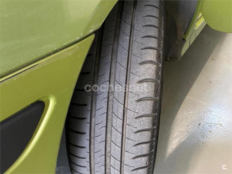 RENAULT Scenic CONFORT AUTHENTIQUE 1.9DCI