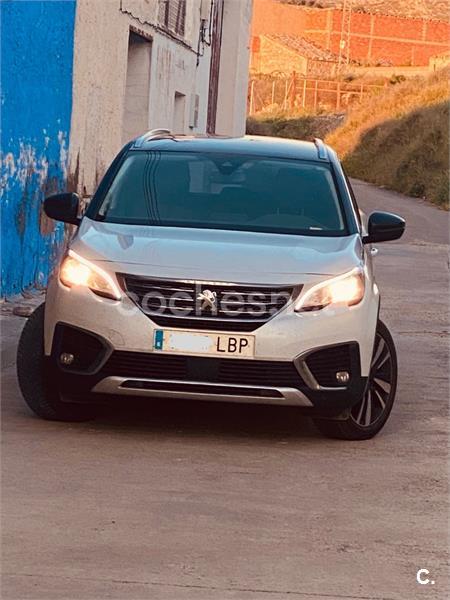 PEUGEOT 5008 Active 1.2L PureTech SS