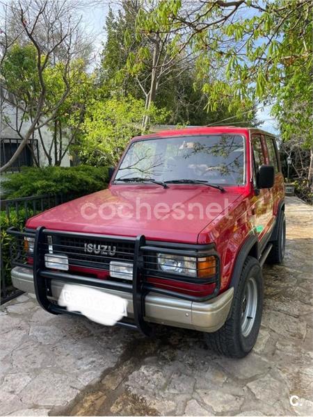 ISUZU Trooper