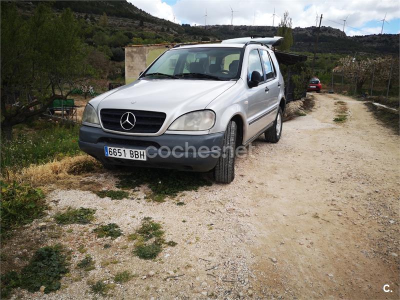 MERCEDES-BENZ Clase M ML 270 CDI