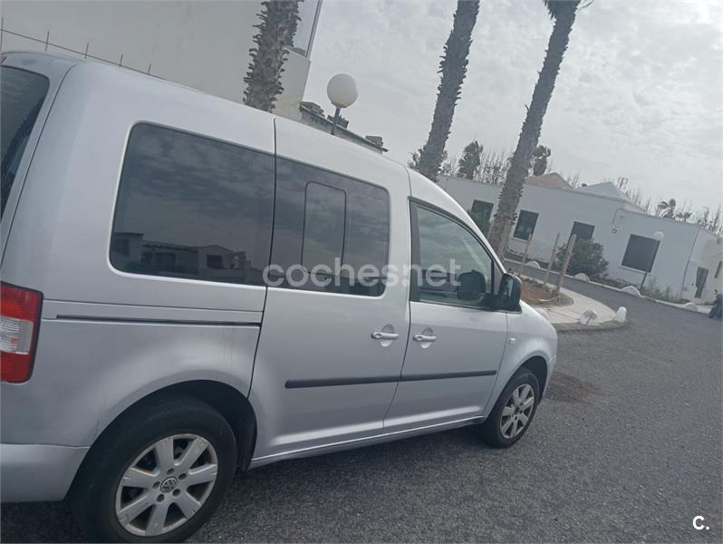 VOLKSWAGEN Caddy Maxi Kombi 1.9 TDI 5 plazas