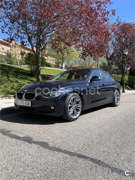 BMW Serie 3 318d Essential Edition