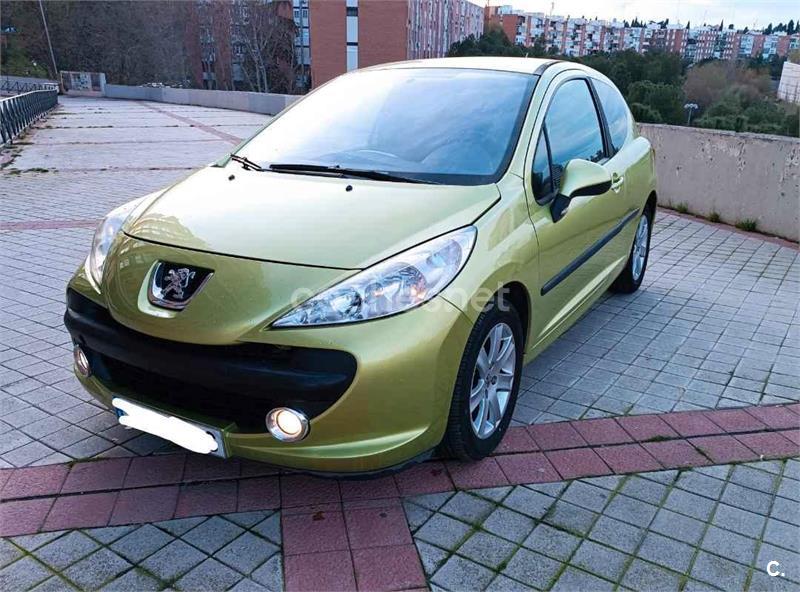 PEUGEOT 207