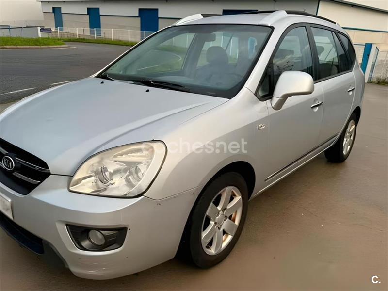 KIA Carens 2.0 DOHC Emotion 7 plazas