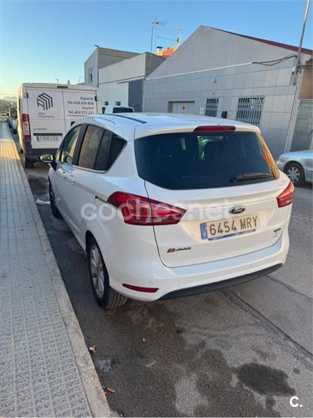 FORD BMAX