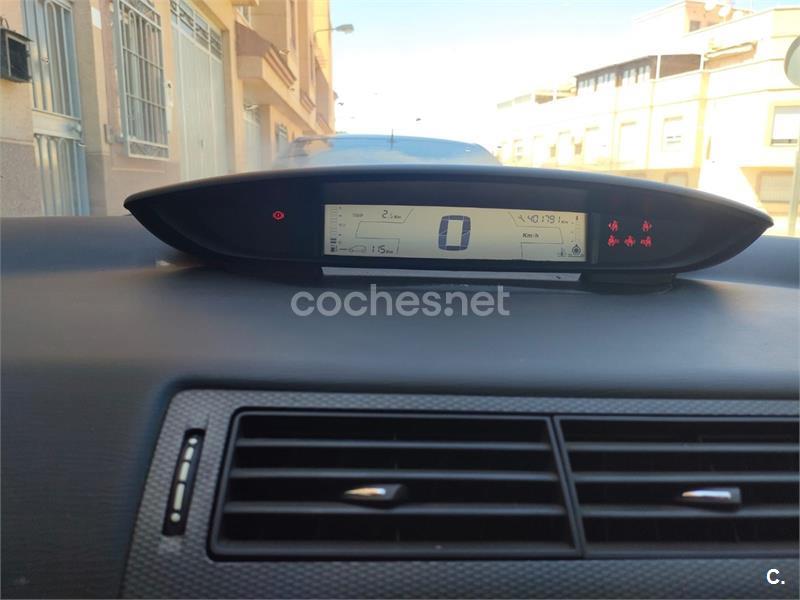 CITROEN C4 2.0 HDi 138 VTR Plus