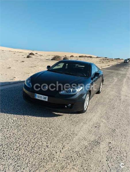 HYUNDAI Coupe