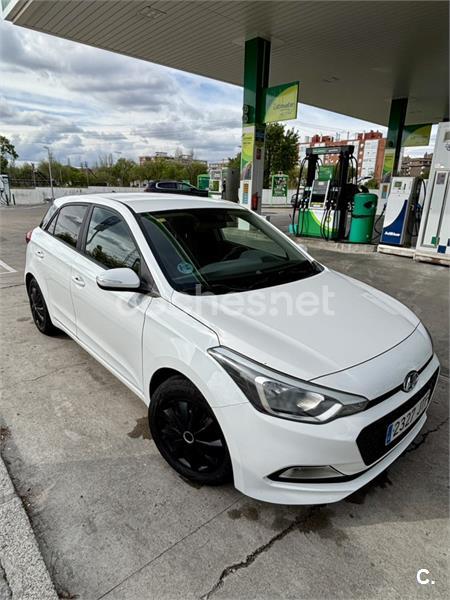 HYUNDAI i20 1.2 MPI 25 Aniversario