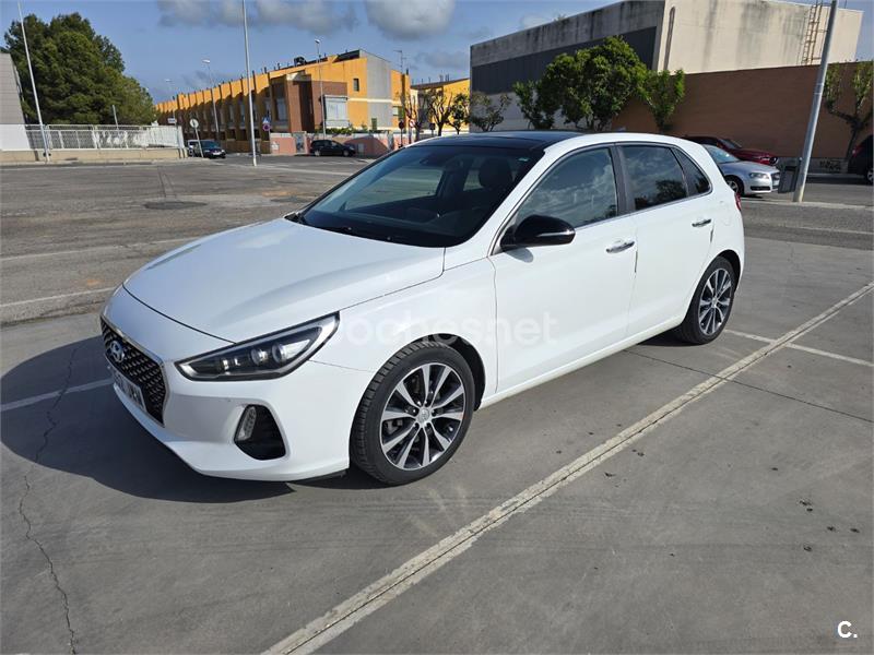 HYUNDAI i30 1.4 TGDI Style Sky DCT