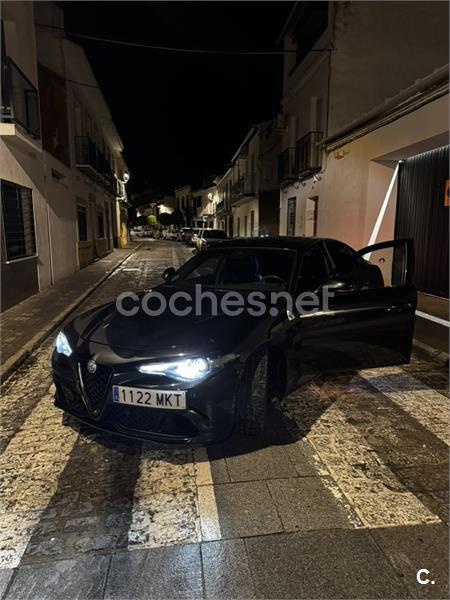 ALFA ROMEO Giulia 2.9T V6 Quadrifoglio AT