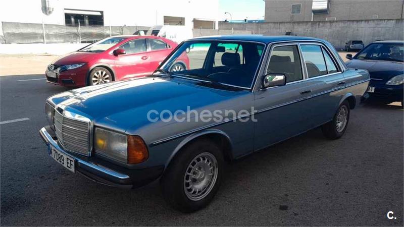 MERCEDES-BENZ 230