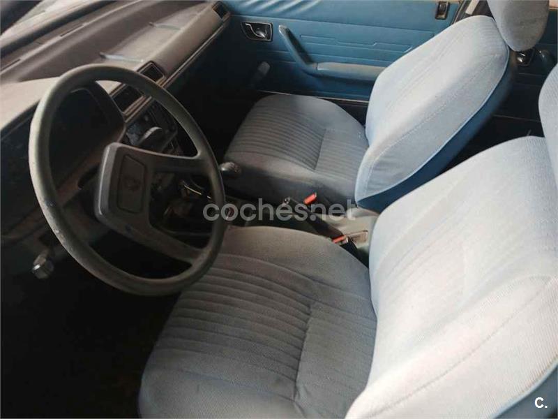 PEUGEOT 505