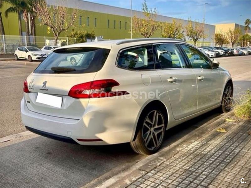 PEUGEOT 308 SW Allure 1.6 BlueHDI