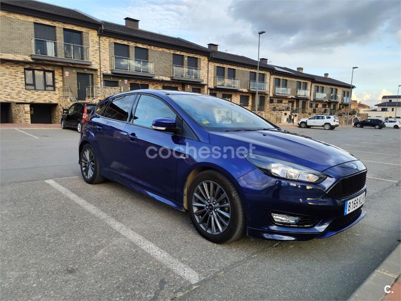 FORD Focus 1.0 Ecoboost STLine RB