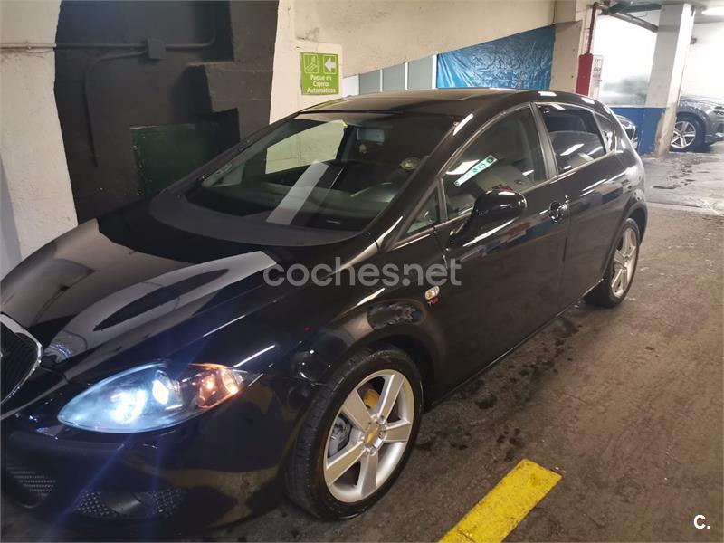 SEAT León 2.0 TDI DSG Stylance