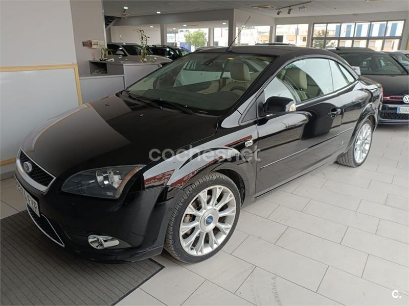 FORD Focus 2.0 CC Titanium
