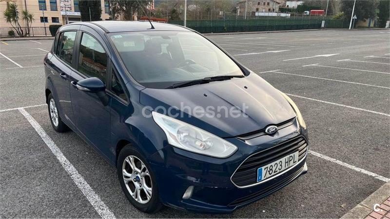 FORD BMAX