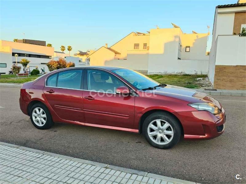 RENAULT Laguna