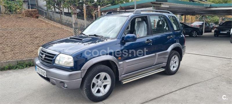 SUZUKI Grand Vitara