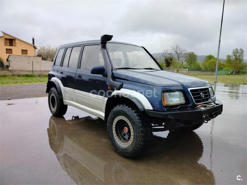 SUZUKI Vitara