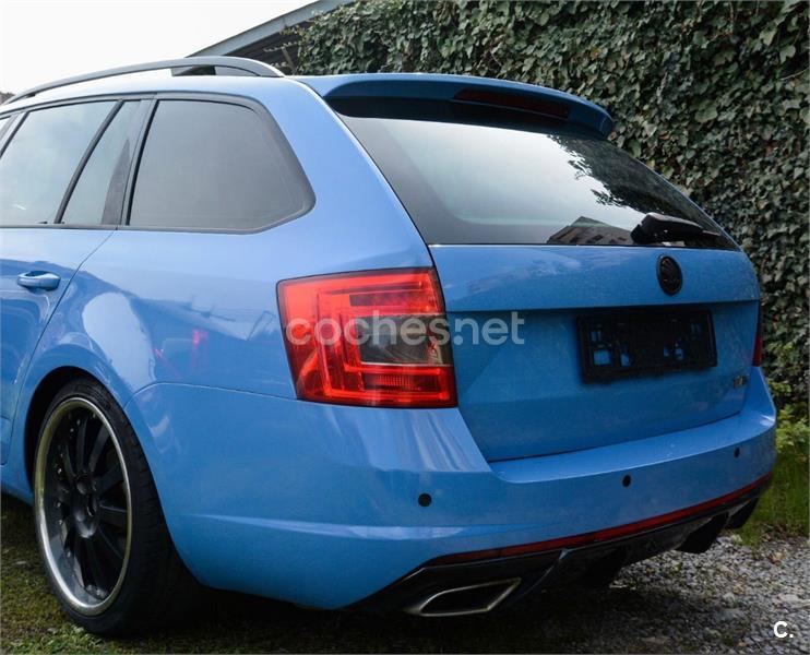 SKODA Octavia 2.0 TDI CR DSG RS