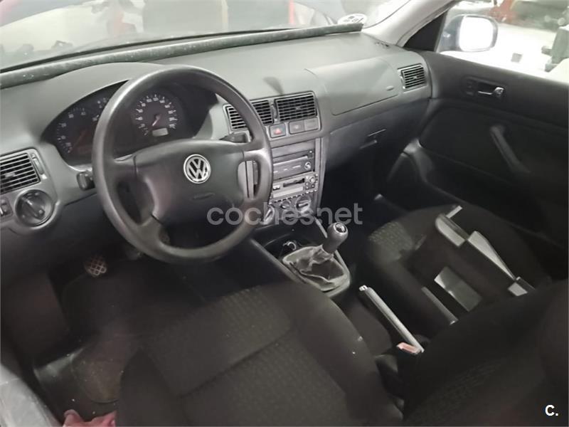 VOLKSWAGEN Golf 1.4 CONCEPTLINE
