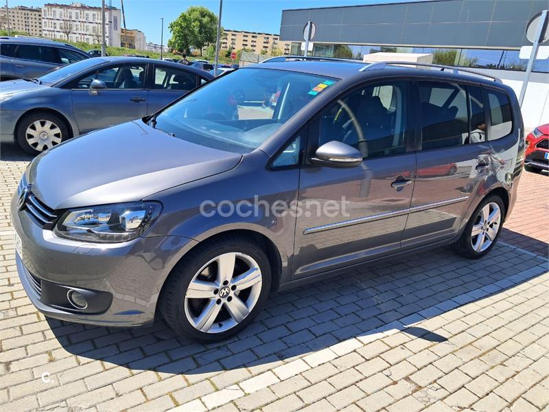 VOLKSWAGEN Touran 2.0 TDI DSG Sport