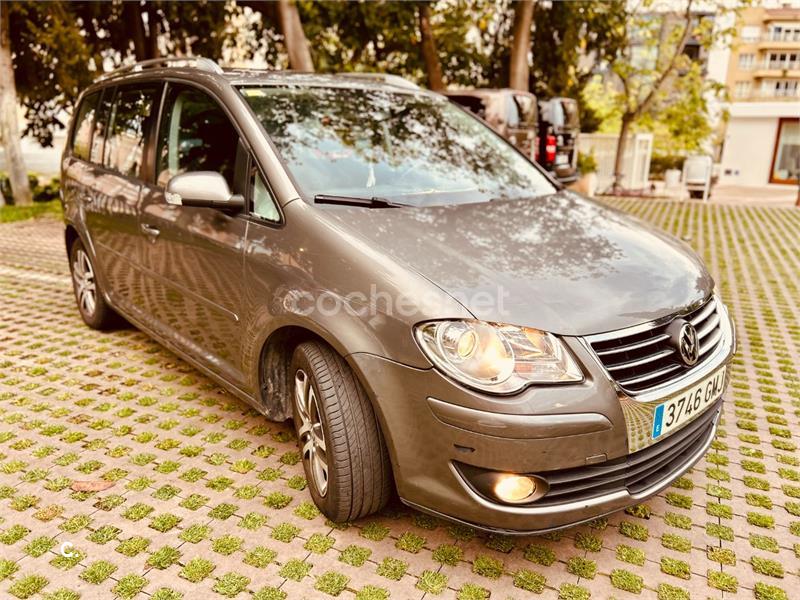 VOLKSWAGEN Touran 1.9 TDI 105 Edition