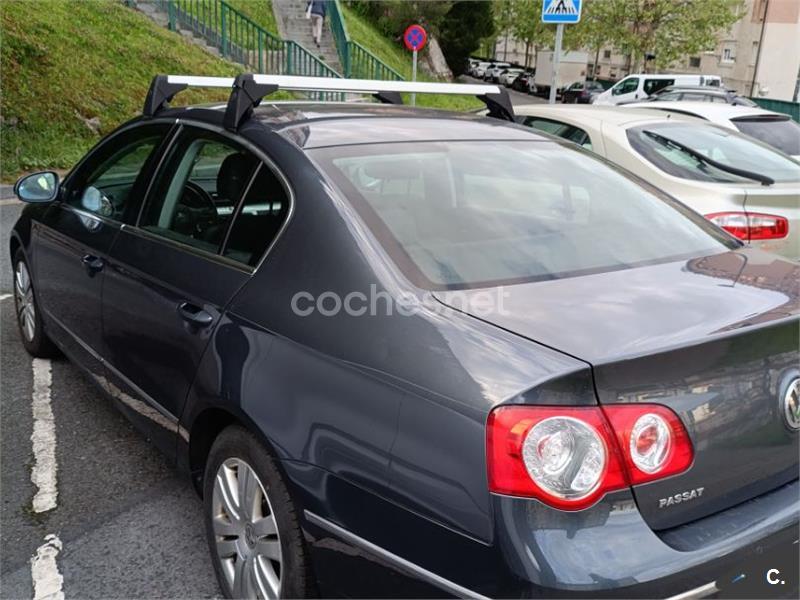 VOLKSWAGEN Passat 2.0 TDI DPF Highline