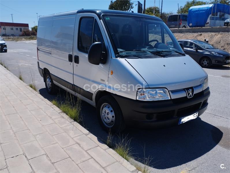 PEUGEOT Boxer BOXER 2.5 COMBI 9 1400 310 C