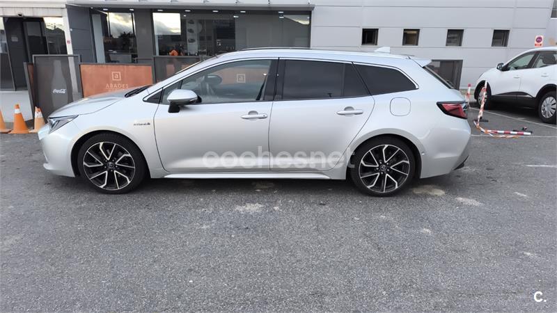 TOYOTA Corolla 2.0 180H ADVANCE ECVT TOURING SPORT