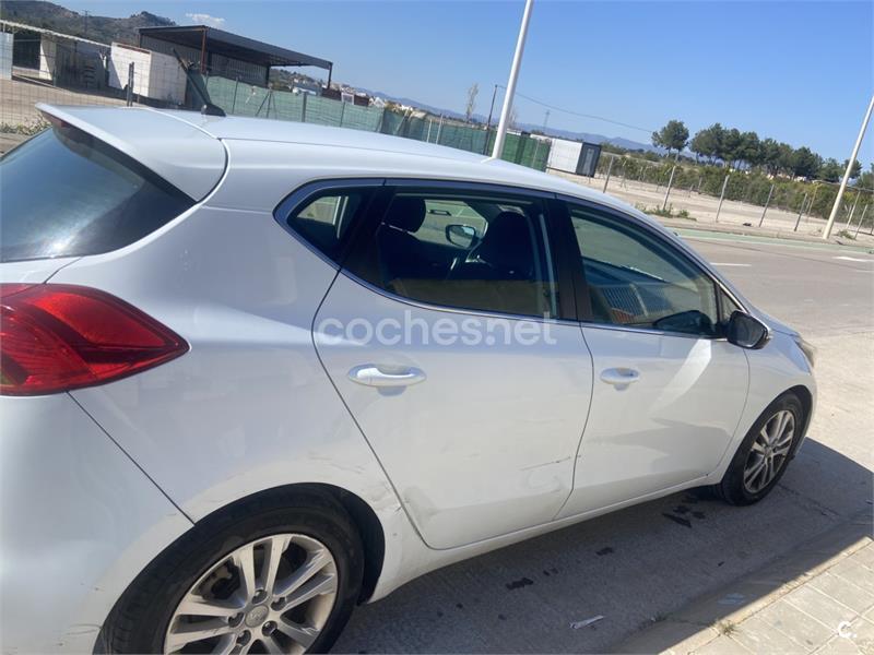 KIA ceed 1.4 CVVT Concept
