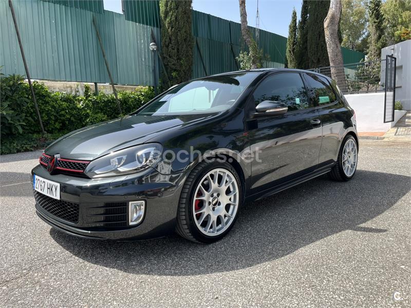VOLKSWAGEN Golf 2.0 TSI DSG 6 vel GTI