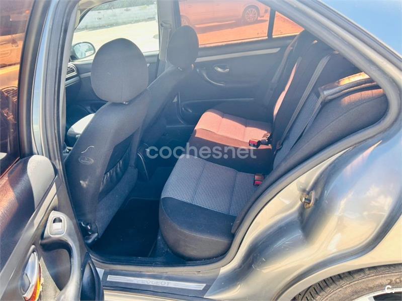 PEUGEOT 406