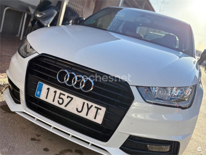 AUDI A1 1.6 TDI Adrenalin