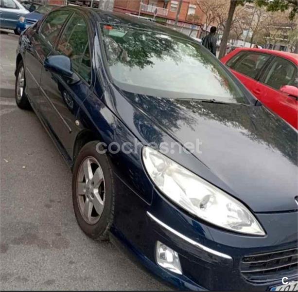 PEUGEOT 407