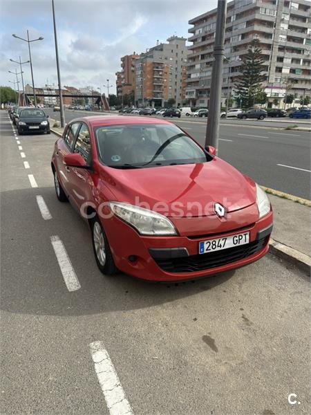 RENAULT Mégane TomTom Edition 1.6 16v