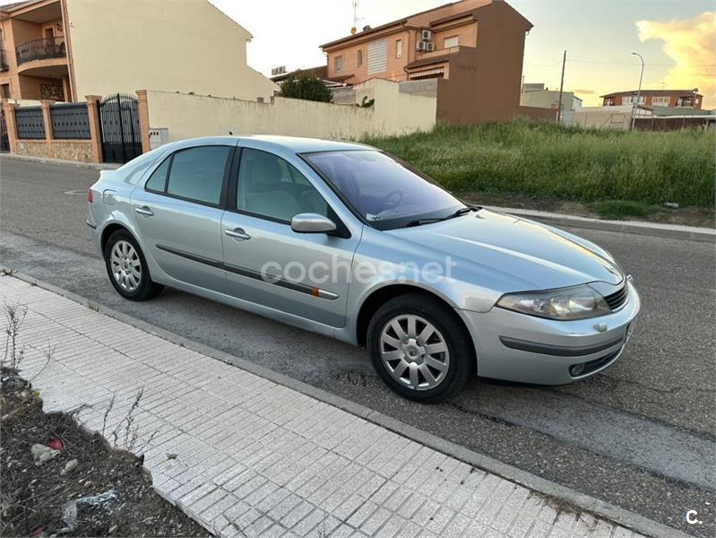 RENAULT Laguna