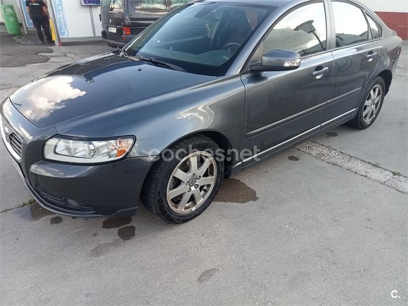 VOLVO S40 2.0D Momentum