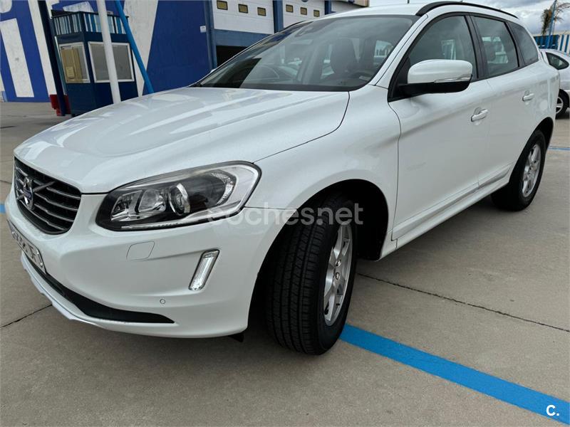 VOLVO XC60 2.0 D3 Momentum