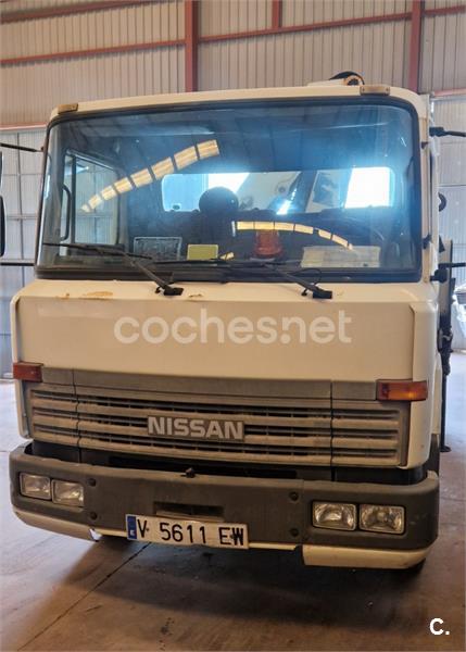 NISSAN CAMION L-35 CHASIS CABINA