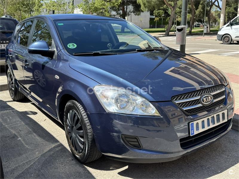 KIA ceed 1.4 CVVT Concept