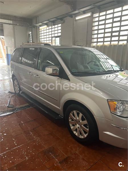 CHRYSLER Grand Voyager Limited 3.3 V6 Auto