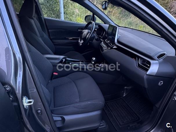 TOYOTA CHR 1.8 125H Advance