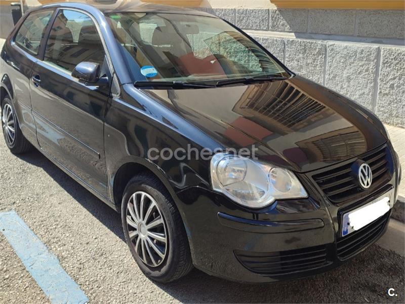 VOLKSWAGEN Polo 1.4 Advance